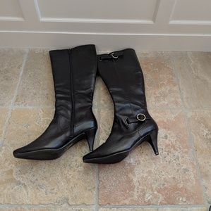 Brown NWOT 2.5 INCH heeled boots 7W rsvp Never worn!
